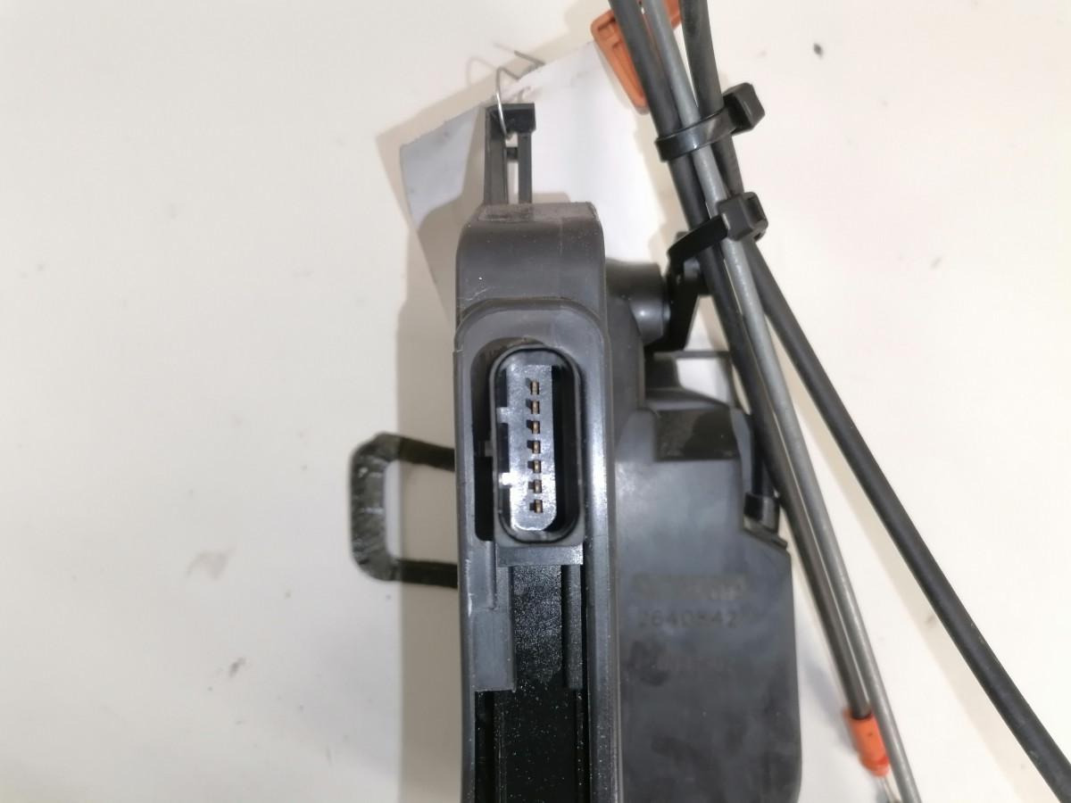 Scania Ukselukk, vasak 2640842 - Uşă și piese pentru Camion: Foto 5 Scania Ukselukk, vasak 2640842 - Uşă și piese pentru Camion: Foto 5