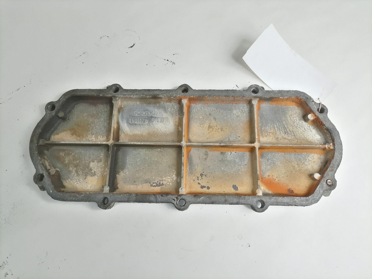 Scania engine side cover 1501178 - Motor şi piese pentru Camion: Foto 3 Scania engine side cover 1501178 - Motor şi piese pentru Camion: Foto 3