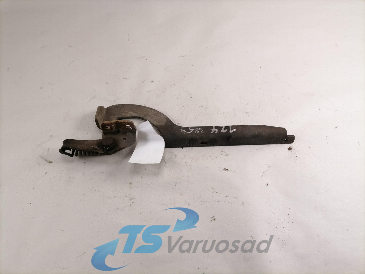 Scania lower grille carrier hinge 1381480 - Grilă pentru Camion: Foto 1 Scania lower grille carrier hinge 1381480 - Grilă pentru Camion: Foto 1