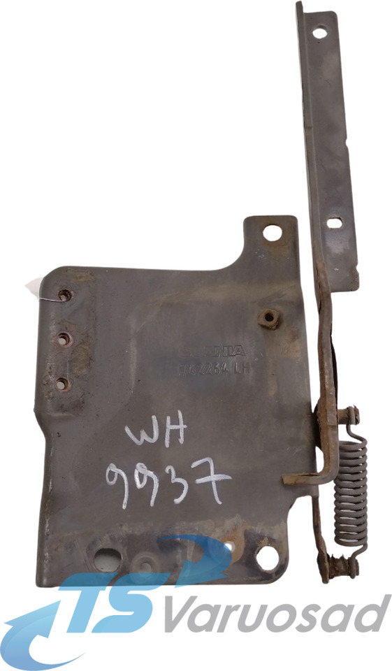 Scania lower grille carrier hinge 1742264 - Grilă pentru Camion: Foto 1 Scania lower grille carrier hinge 1742264 - Grilă pentru Camion: Foto 1