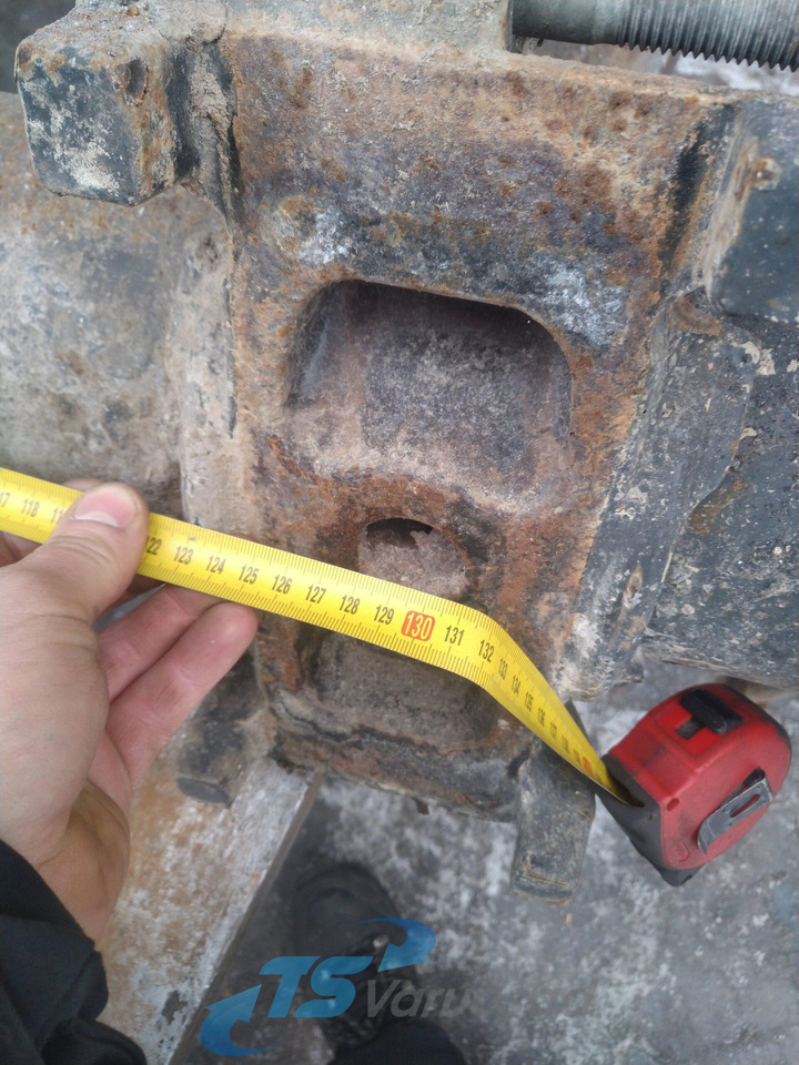 Schmitz Axel housing 945960374900 - Punte şi piese pentru Camion: Foto 3 Schmitz Axel housing 945960374900 - Punte şi piese pentru Camion: Foto 3