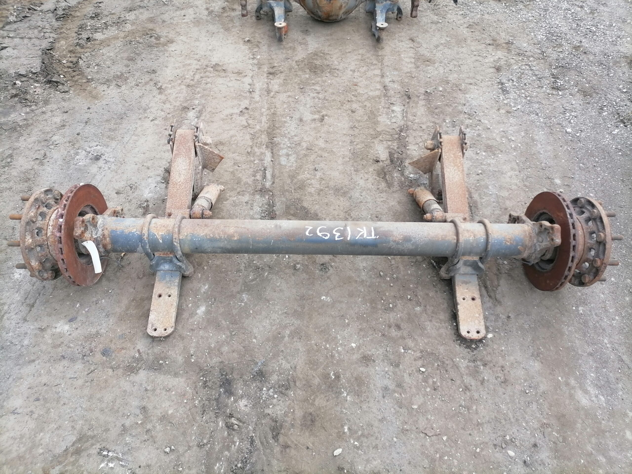 Schmitz Axel housing 945960374900 - Punte şi piese pentru Camion: Foto 3 Schmitz Axel housing 945960374900 - Punte şi piese pentru Camion: Foto 3