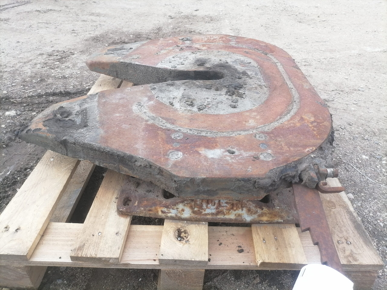 Universaalne Fifht wheel JOST - Şa cuplare pentru Camion: Foto 4 Universaalne Fifht wheel JOST - Şa cuplare pentru Camion: Foto 4