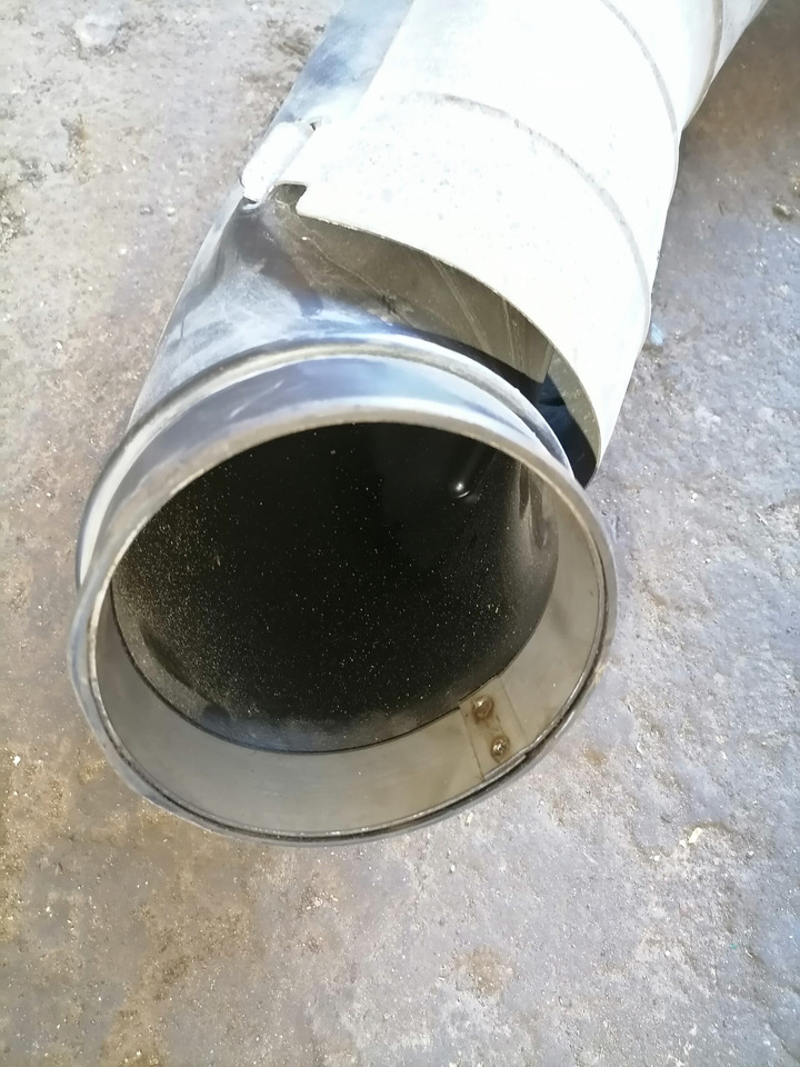 Volvo Air intake 21080323 - Sistem de admisie pentru Camion: Foto 5 Volvo Air intake 21080323 - Sistem de admisie pentru Camion: Foto 5