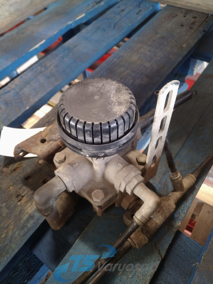 Volvo Air pressure control valve 3173150 - Supapă frână pentru Camion: Foto 3 Volvo Air pressure control valve 3173150 - Supapă frână pentru Camion: Foto 3