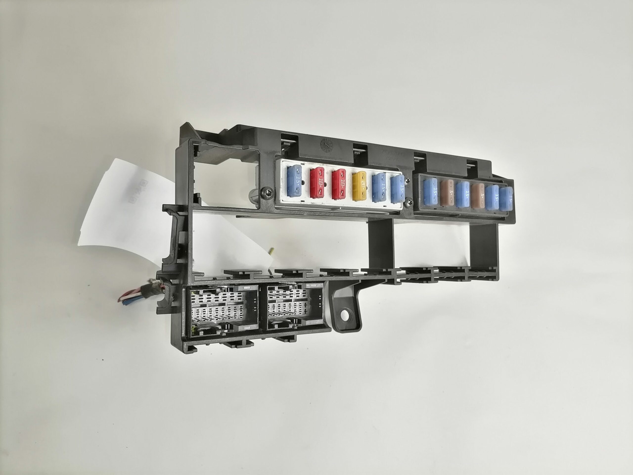 Volvo Central electric unit 21218495 - Siguranță pentru Camion: Foto 1 Volvo Central electric unit 21218495 - Siguranță pentru Camion: Foto 1