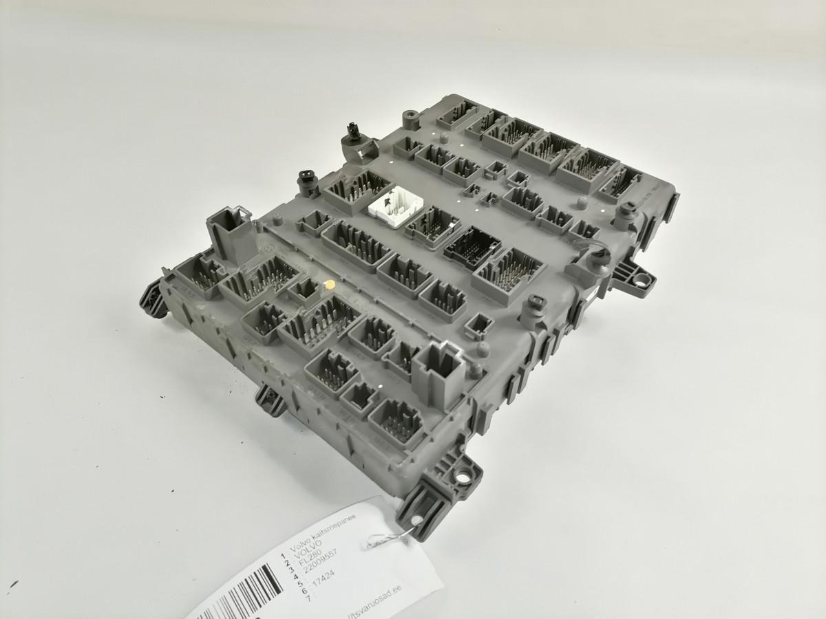 Volvo Central electric unit 22009557 - Siguranță pentru Camion: Foto 4 Volvo Central electric unit 22009557 - Siguranță pentru Camion: Foto 4