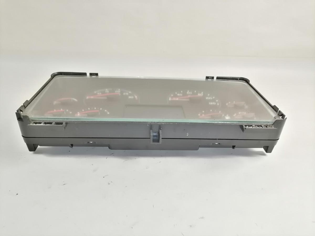 Volvo Dashboard 21929639 - Tablou de bord pentru Camion: Foto 4 Volvo Dashboard 21929639 - Tablou de bord pentru Camion: Foto 4
