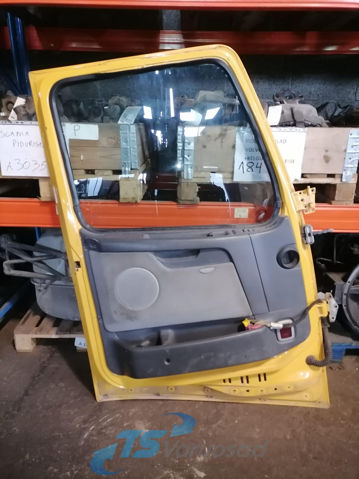 Volvo Door 20360542 - Uşă și piese pentru Camion: Foto 2 Volvo Door 20360542 - Uşă și piese pentru Camion: Foto 2
