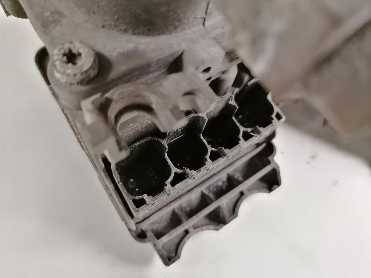 Volvo EBS brake valve 21114974 - Supapă frână pentru Camion: Foto 4 Volvo EBS brake valve 21114974 - Supapă frână pentru Camion: Foto 4