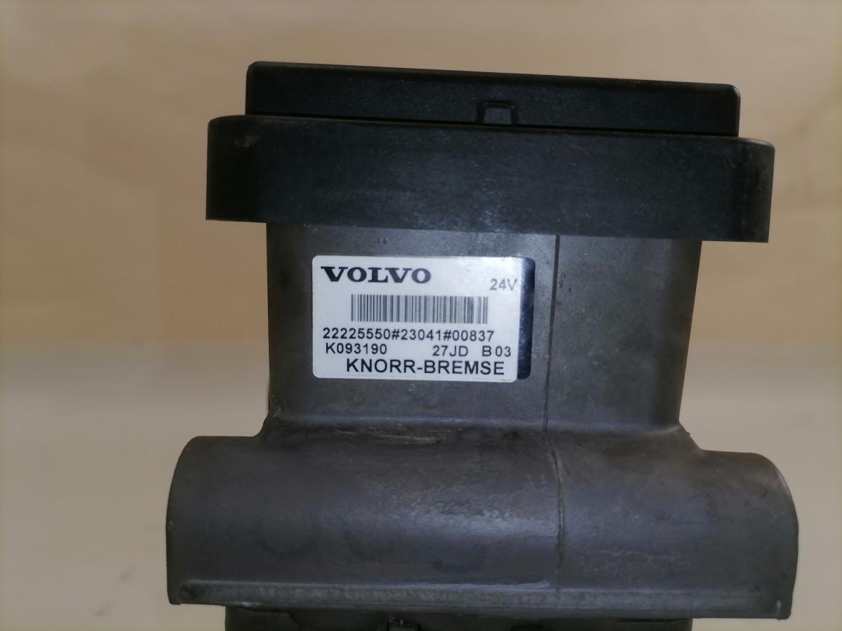 Volvo EBS brake valve 22225550 - Supapă frână pentru Camion: Foto 5 Volvo EBS brake valve 22225550 - Supapă frână pentru Camion: Foto 5