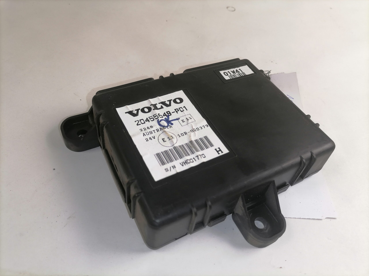 Volvo ECU, ECS 20455649 - Calculator de bord pentru Camion: Foto 3 Volvo ECU, ECS 20455649 - Calculator de bord pentru Camion: Foto 3