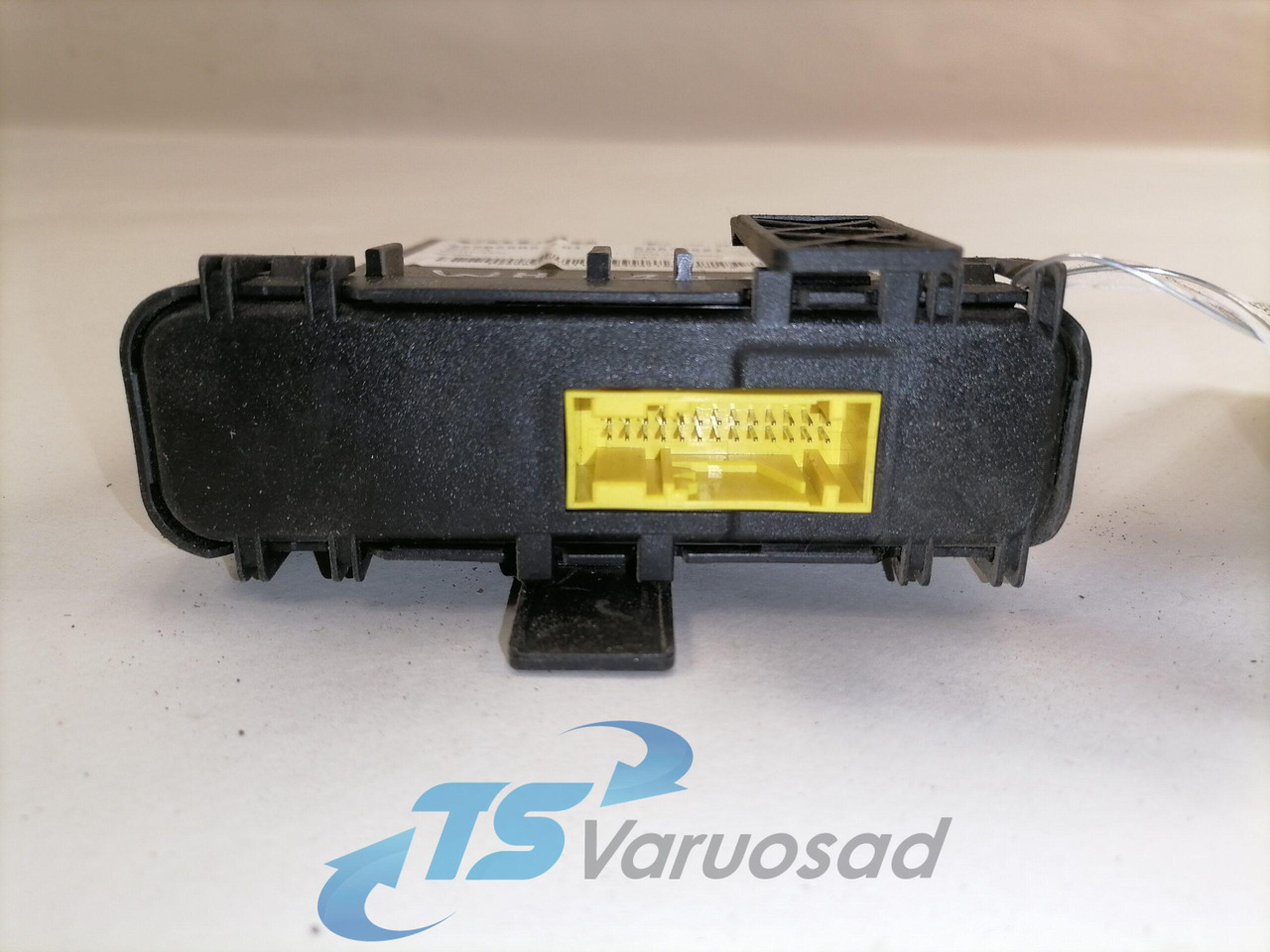 Volvo Ecu, HMIIOM 22282682 - Calculator de bord pentru Camion: Foto 3 Volvo Ecu, HMIIOM 22282682 - Calculator de bord pentru Camion: Foto 3