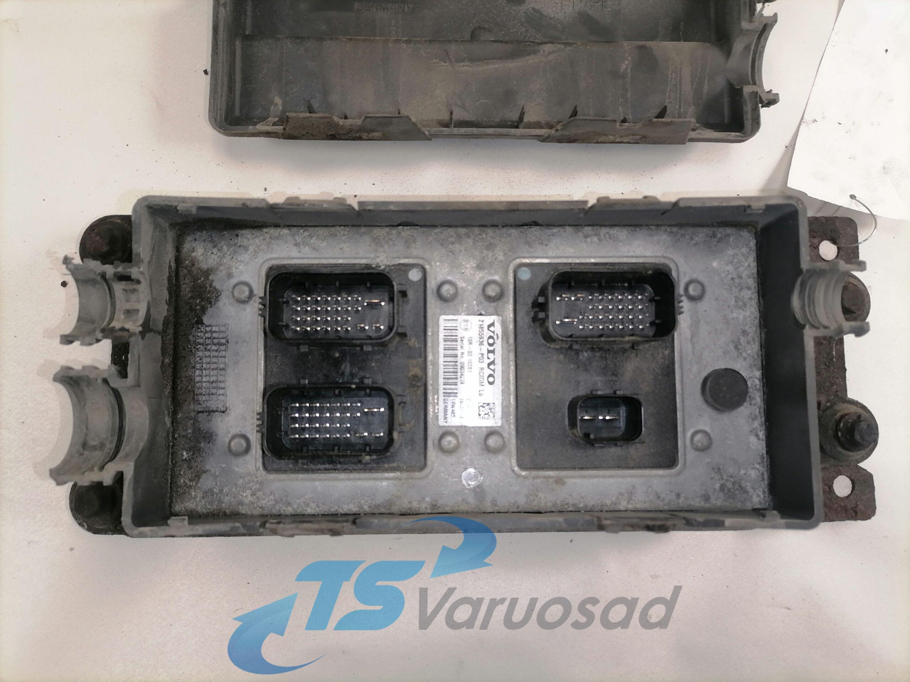 Volvo Ecu RCIOM 21855936 - Calculator de bord pentru Camion: Foto 2 Volvo Ecu RCIOM 21855936 - Calculator de bord pentru Camion: Foto 2