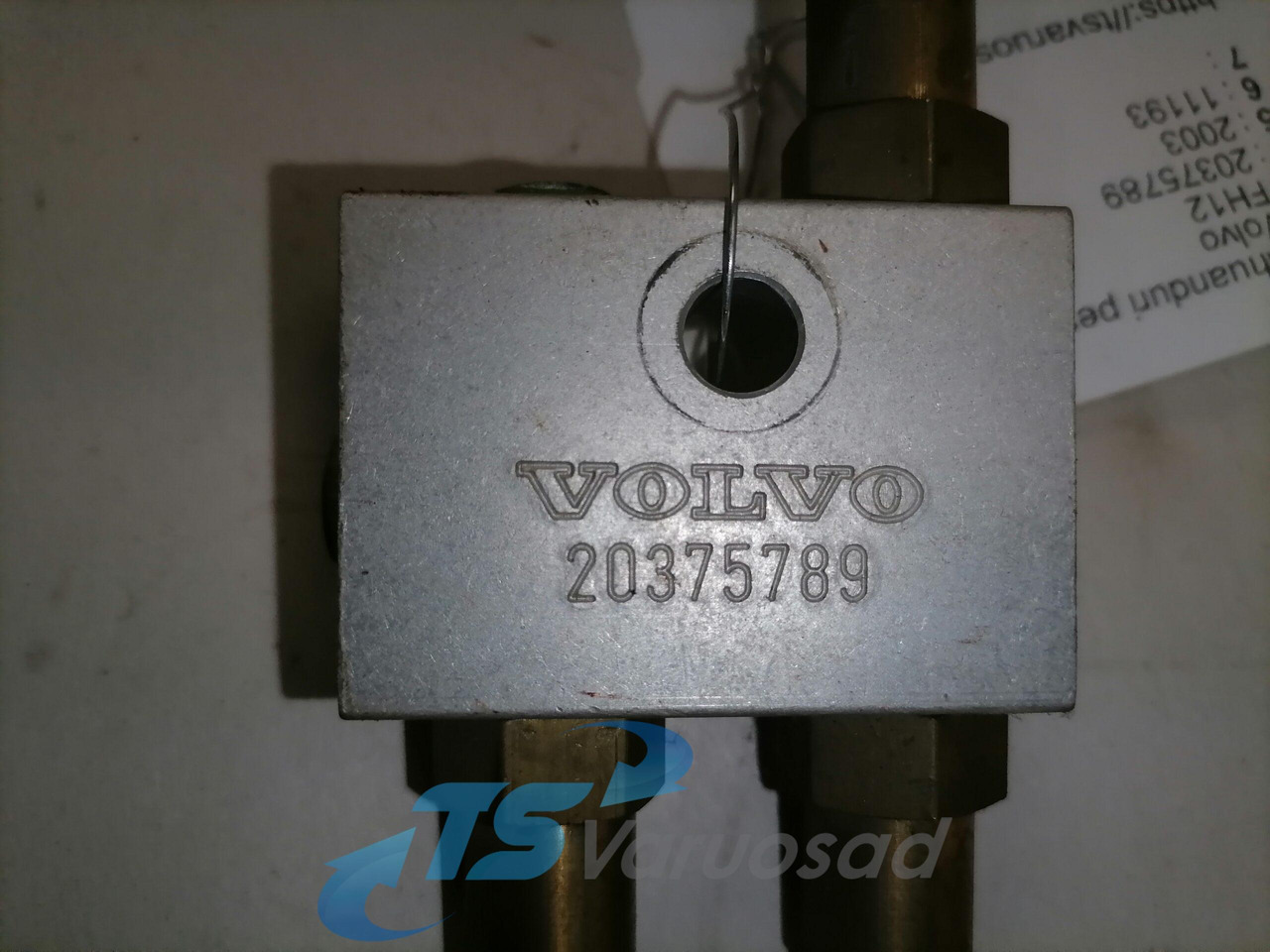Volvo Exhaust sensor 20375789 - Senzor pentru Camion: Foto 2 Volvo Exhaust sensor 20375789 - Senzor pentru Camion: Foto 2