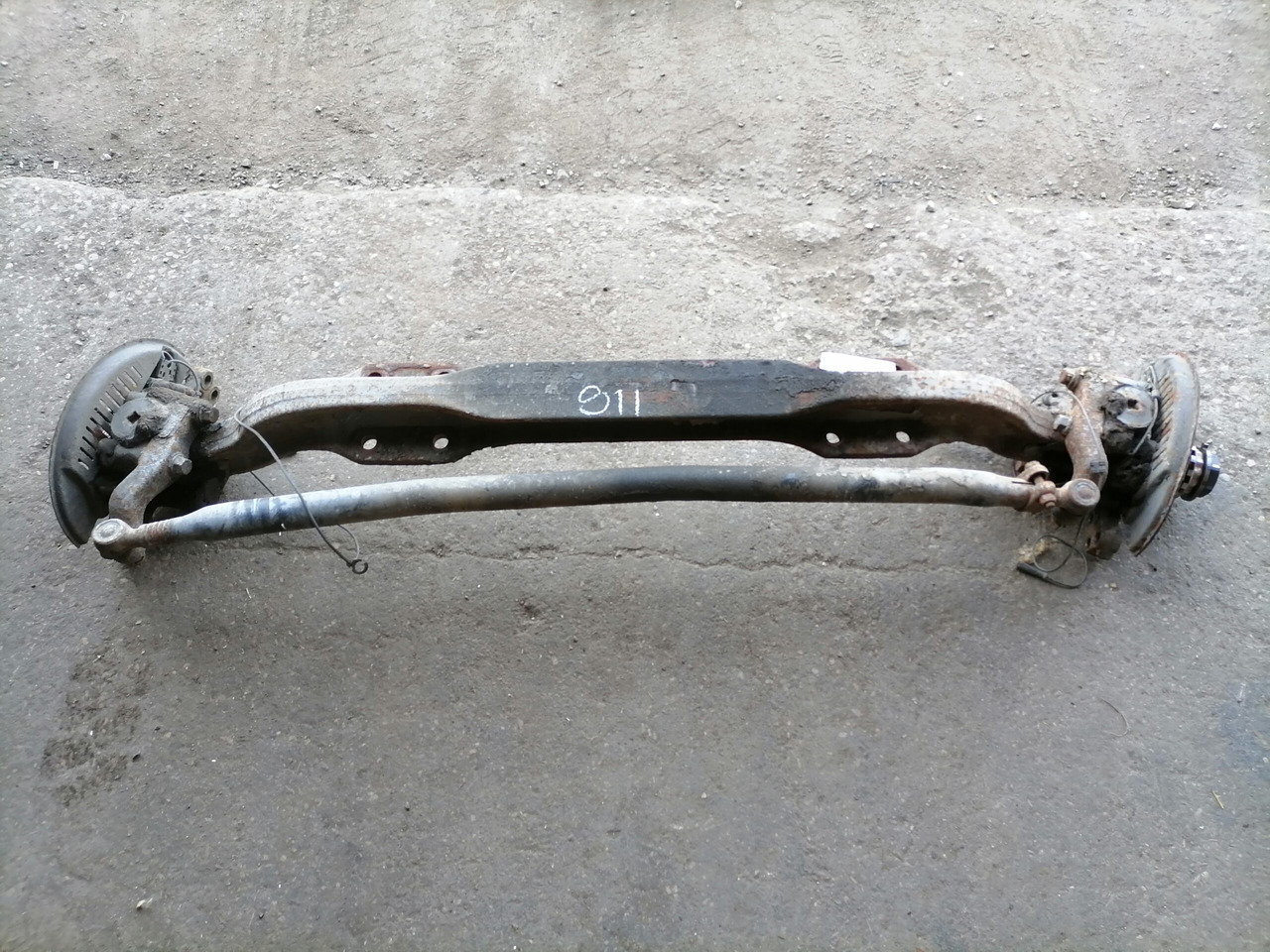Volvo First axel housing 20399060 - Axă față pentru Camion: Foto 2 Volvo First axel housing 20399060 - Axă față pentru Camion: Foto 2