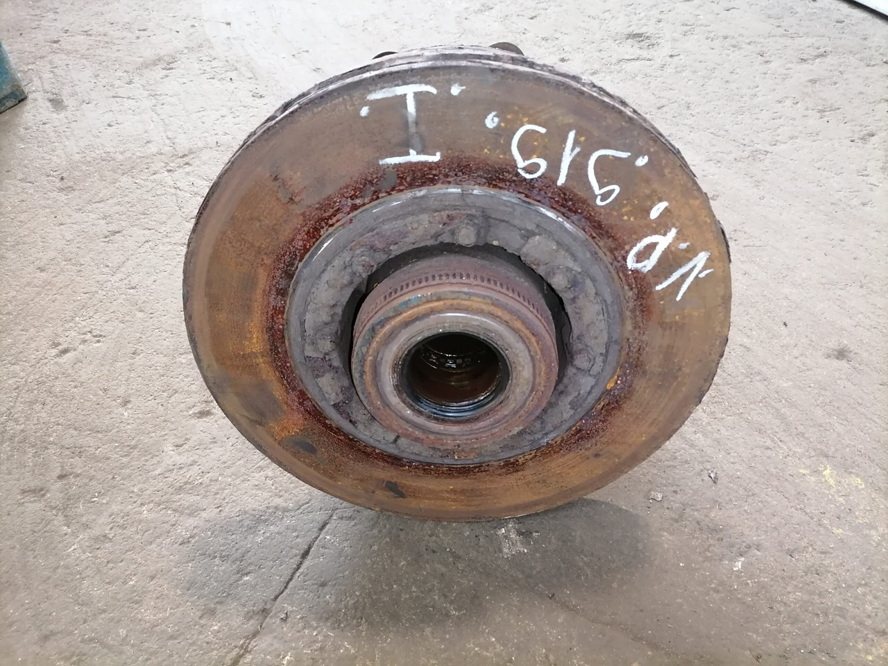 Volvo First wheel hub 1026798 - Butuc pentru Camion: Foto 2 Volvo First wheel hub 1026798 - Butuc pentru Camion: Foto 2