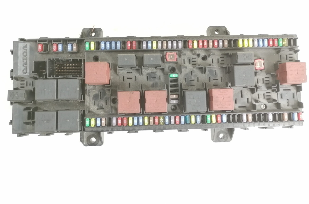 Volvo Fuse box 21939408 - Siguranță pentru Camion: Foto 2 Volvo Fuse box 21939408 - Siguranță pentru Camion: Foto 2