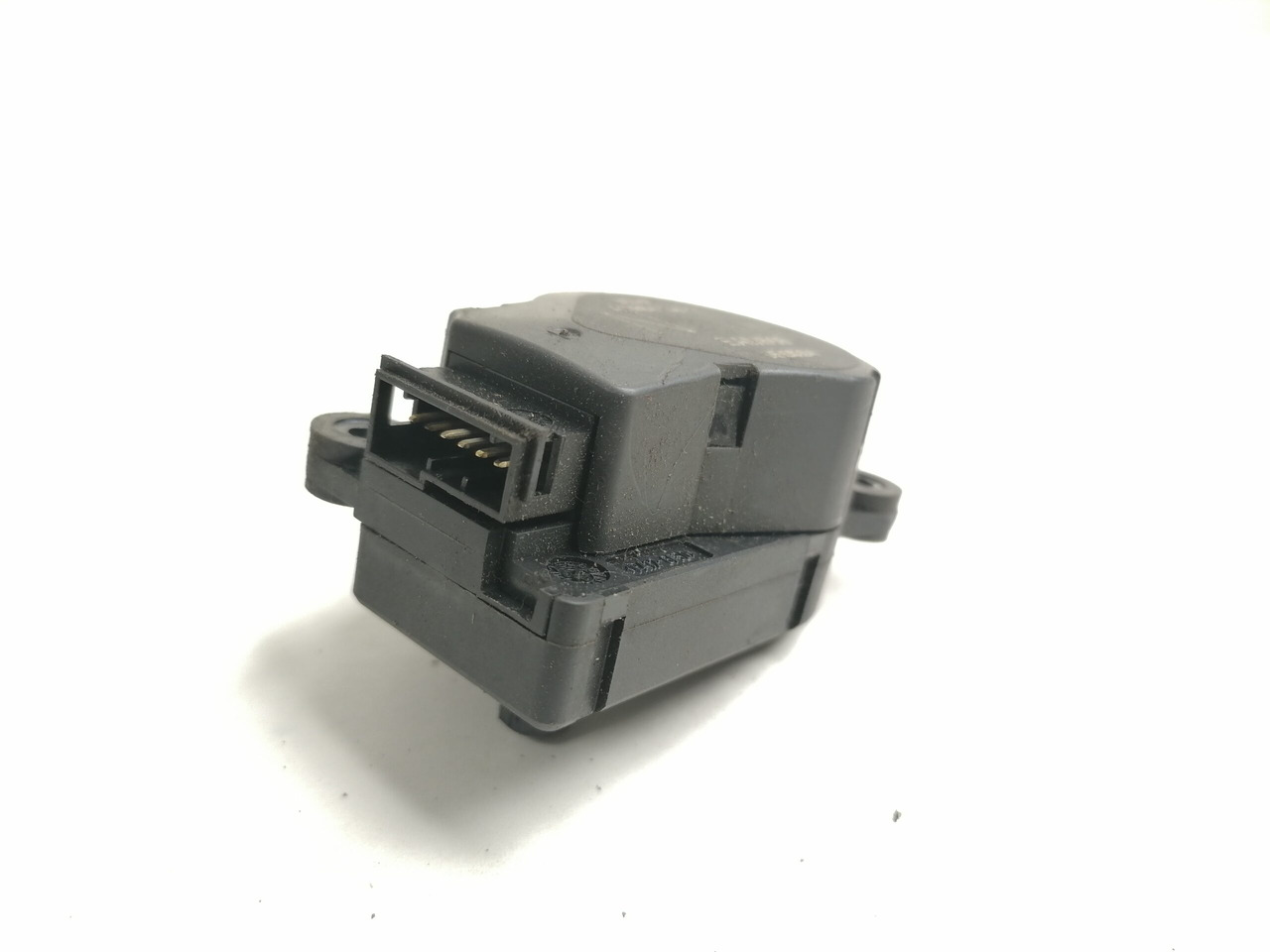Volvo Interior heating damper position regulator 20443812 - Piesa universala pentru Camion: Foto 1 Volvo Interior heating damper position regulator 20443812 - Piesa universala pentru Camion: Foto 1
