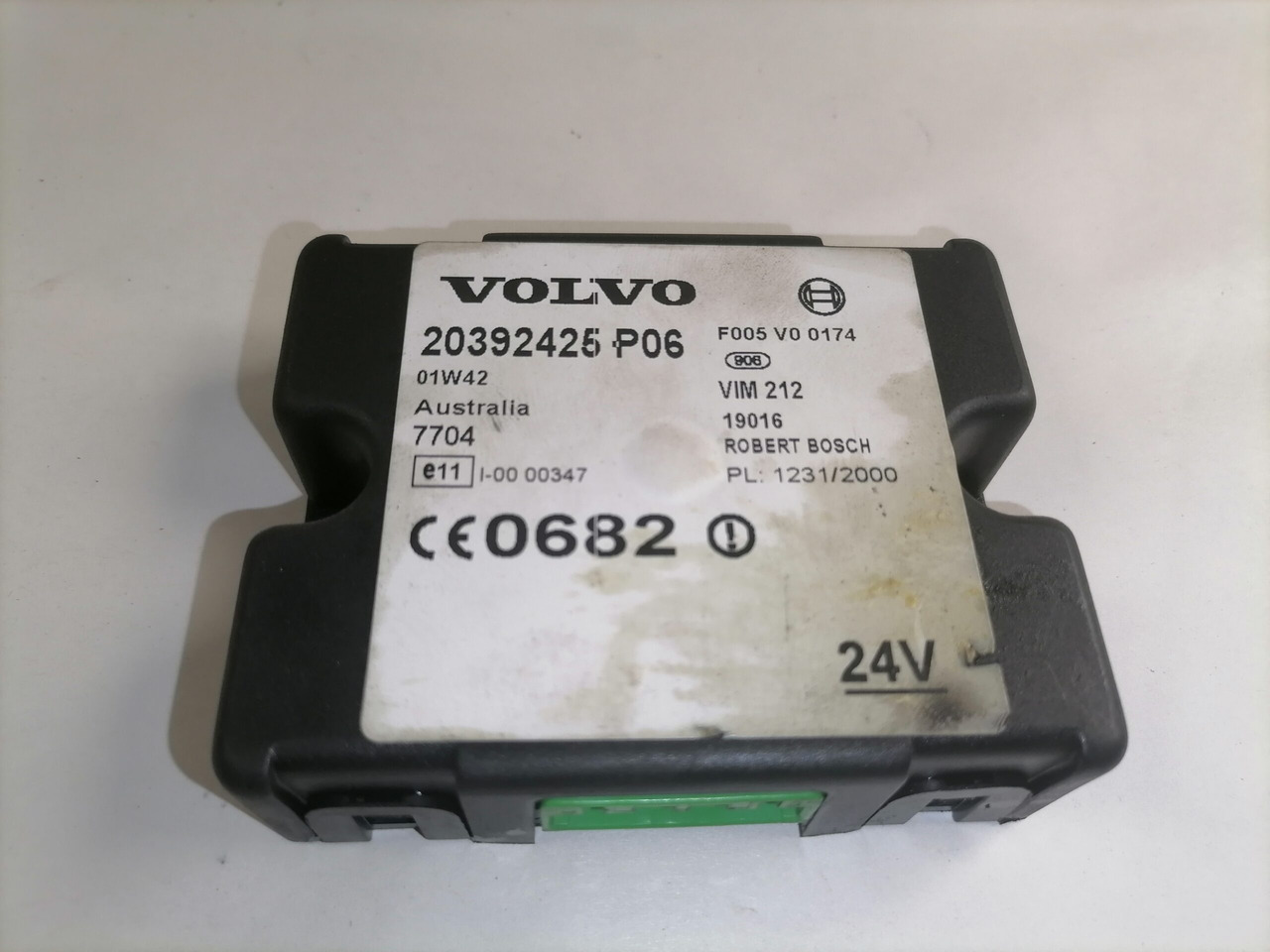 Volvo Juhtplokk, immobilisaator 20392425 - Calculator de bord pentru Camion: Foto 4 Volvo Juhtplokk, immobilisaator 20392425 - Calculator de bord pentru Camion: Foto 4