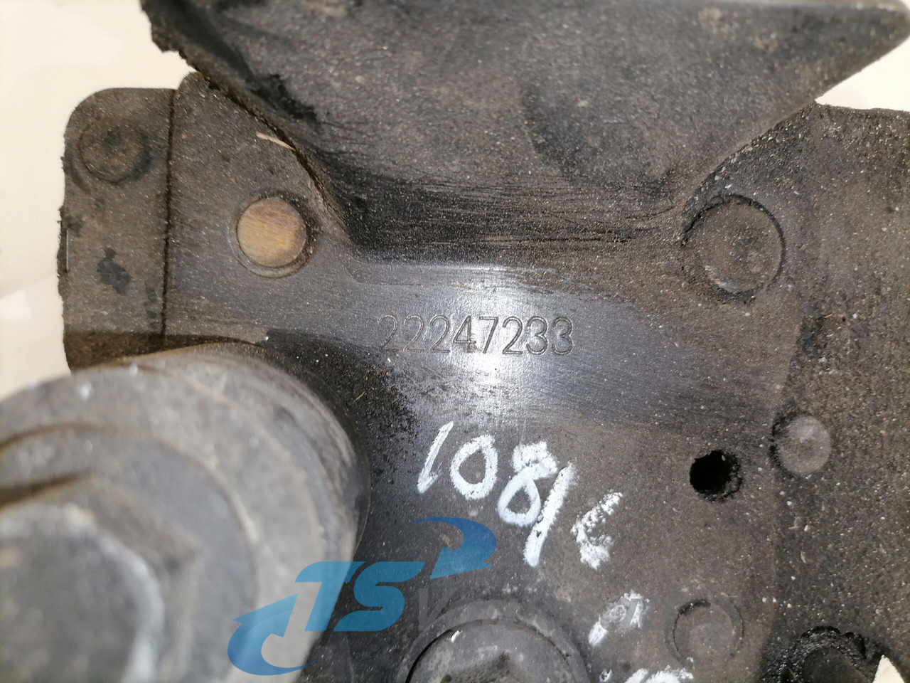 Volvo Kabiini lukusti 22247233 - Suspensie cabină pentru Camion: Foto 4 Volvo Kabiini lukusti 22247233 - Suspensie cabină pentru Camion: Foto 4