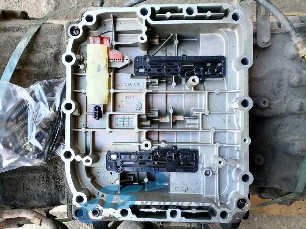 Volvo Käigukast AT2412C AT2412C - Cutie de viteze și piese pentru Camion: Foto 5 Volvo Käigukast AT2412C AT2412C - Cutie de viteze și piese pentru Camion: Foto 5