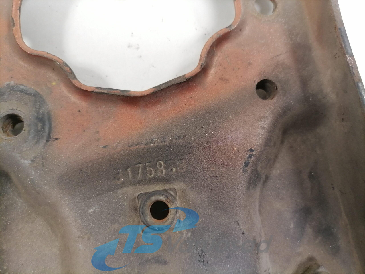 Volvo Light bracket 3175888 - Lumină pentru Camion: Foto 3 Volvo Light bracket 3175888 - Lumină pentru Camion: Foto 3