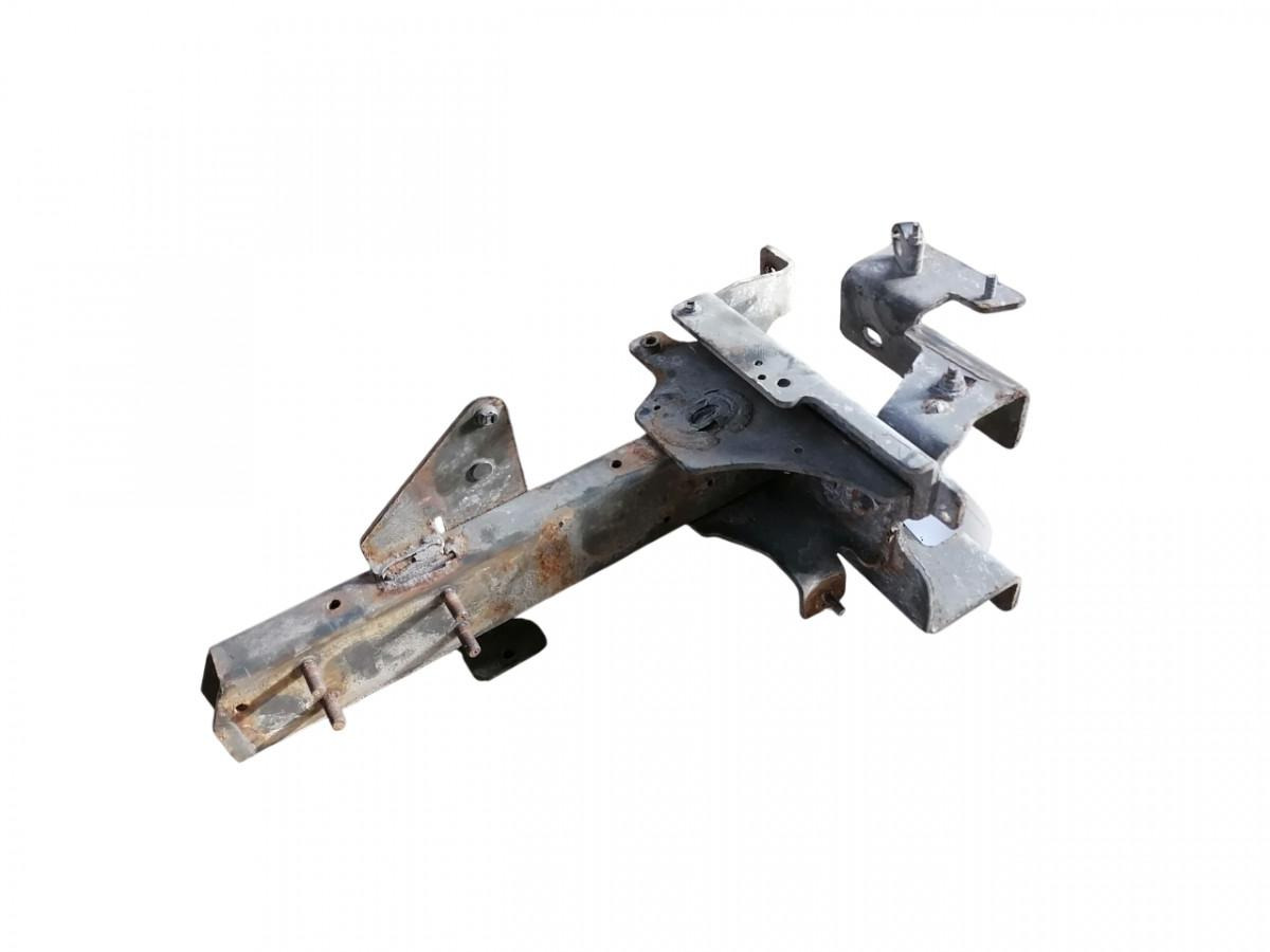 Volvo Mudguard bracket 21994443 - Piesa universala pentru Camion: Foto 1 Volvo Mudguard bracket 21994443 - Piesa universala pentru Camion: Foto 1