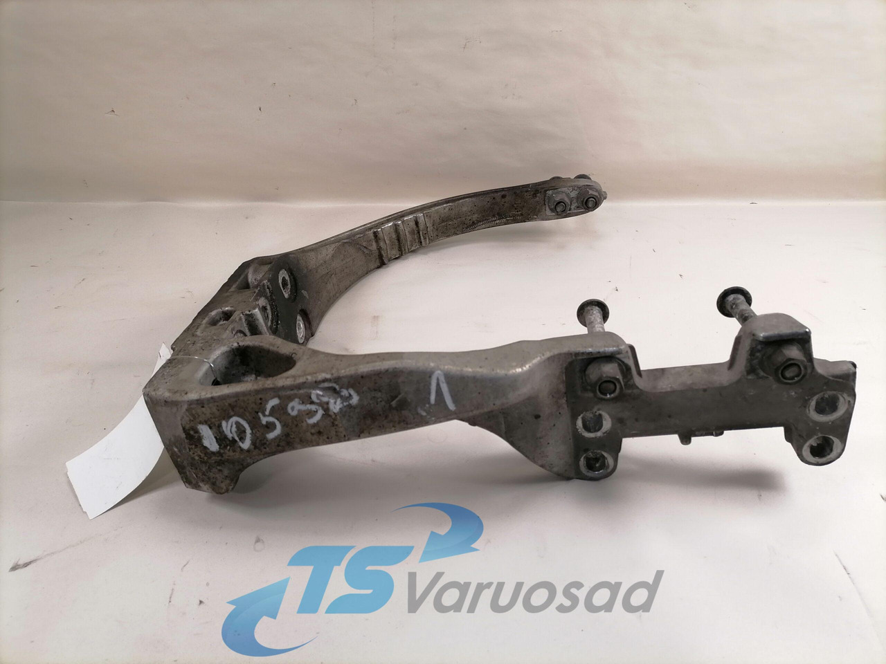 Volvo Muffler carrier 22495194 - Toba esapament pentru Camion: Foto 2 Volvo Muffler carrier 22495194 - Toba esapament pentru Camion: Foto 2