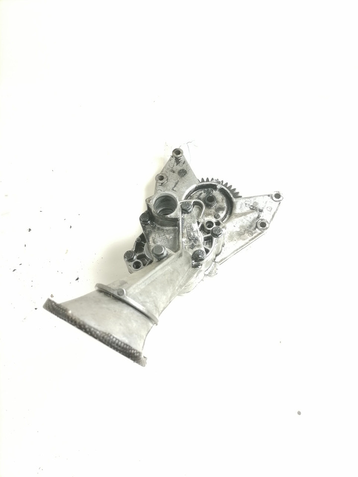 Volvo Oil pump 8170465 - Pompă de ulei pentru Camion: Foto 1 Volvo Oil pump 8170465 - Pompă de ulei pentru Camion: Foto 1