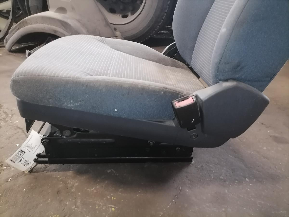 Volvo Passenger seat 20862627 - Scaun pentru Camion: Foto 4 Volvo Passenger seat 20862627 - Scaun pentru Camion: Foto 4