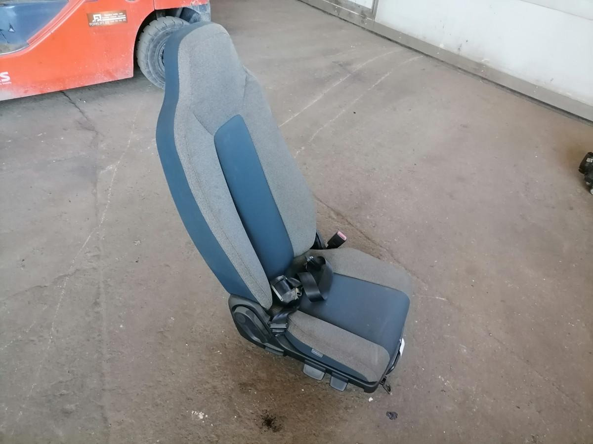 Volvo Passenger seat 82514859 - Scaun pentru Camion: Foto 2 Volvo Passenger seat 82514859 - Scaun pentru Camion: Foto 2