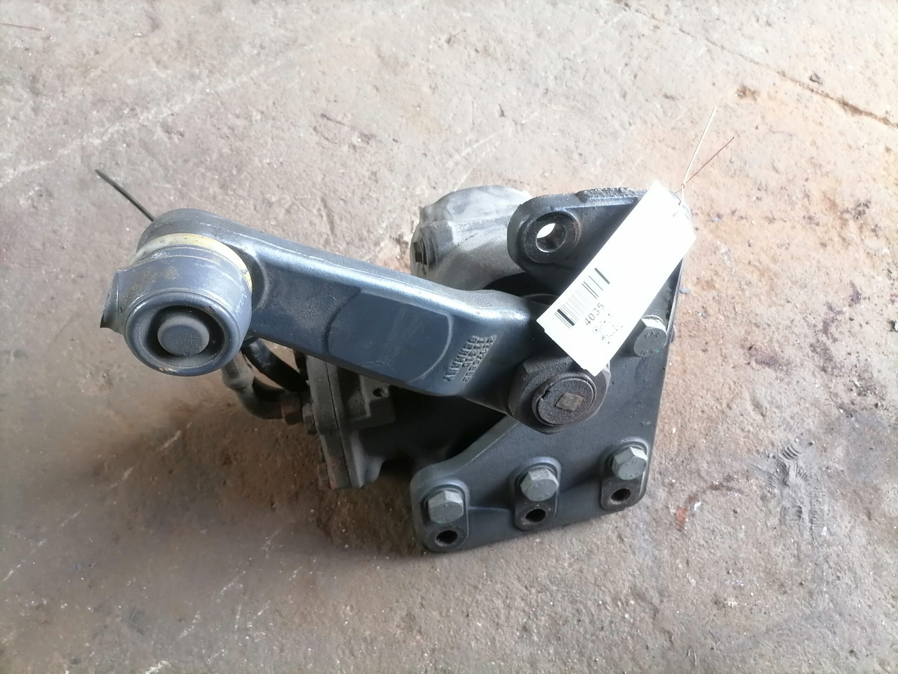 Volvo Steering box 21466592 - Casetă de direcție pentru Camion: Foto 4 Volvo Steering box 21466592 - Casetă de direcție pentru Camion: Foto 4