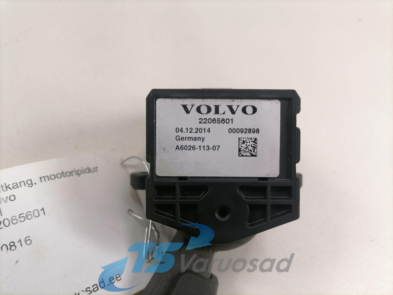 Volvo Switch, exhaust brake 22065601 - Sistem electric pentru Camion: Foto 2 Volvo Switch, exhaust brake 22065601 - Sistem electric pentru Camion: Foto 2