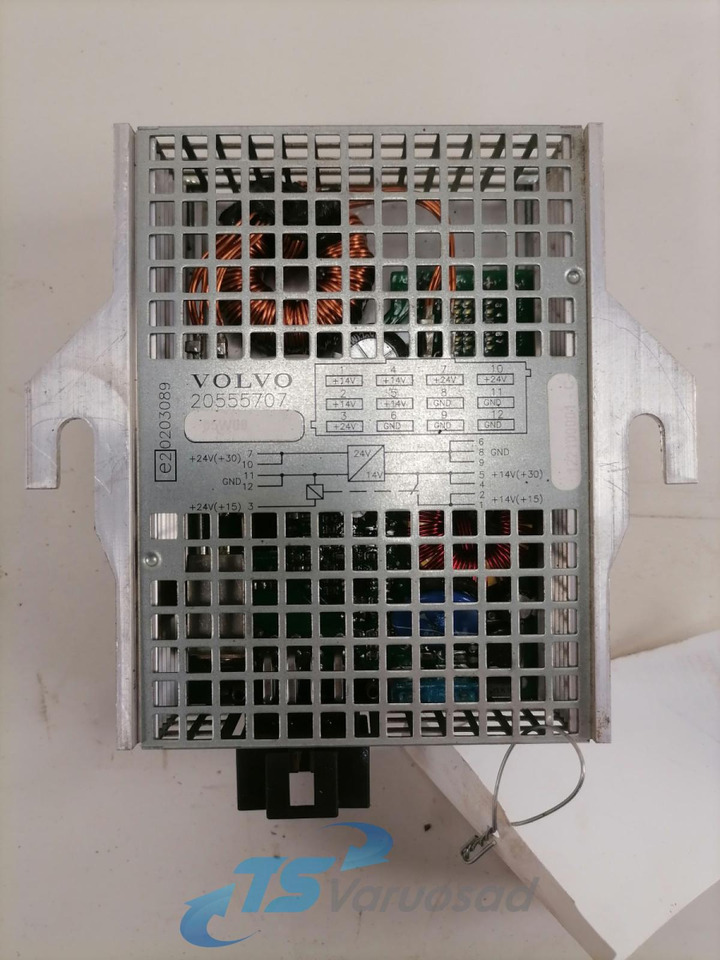 Volvo Voltage converter 20555707 - Sistem electric pentru Camion: Foto 3 Volvo Voltage converter 20555707 - Sistem electric pentru Camion: Foto 3