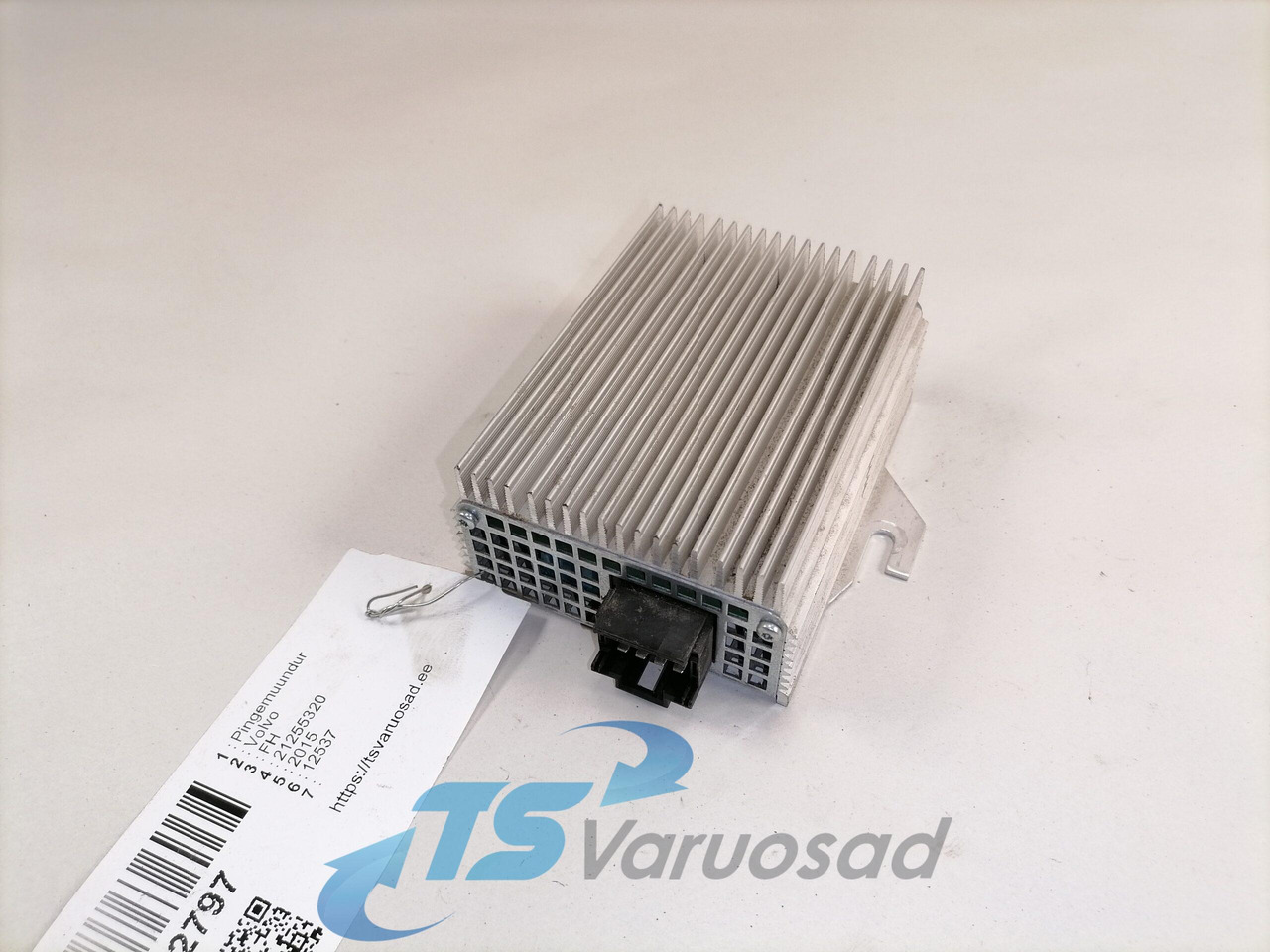 Volvo Voltage converter 21255320 - Sistem electric pentru Camion: Foto 1 Volvo Voltage converter 21255320 - Sistem electric pentru Camion: Foto 1