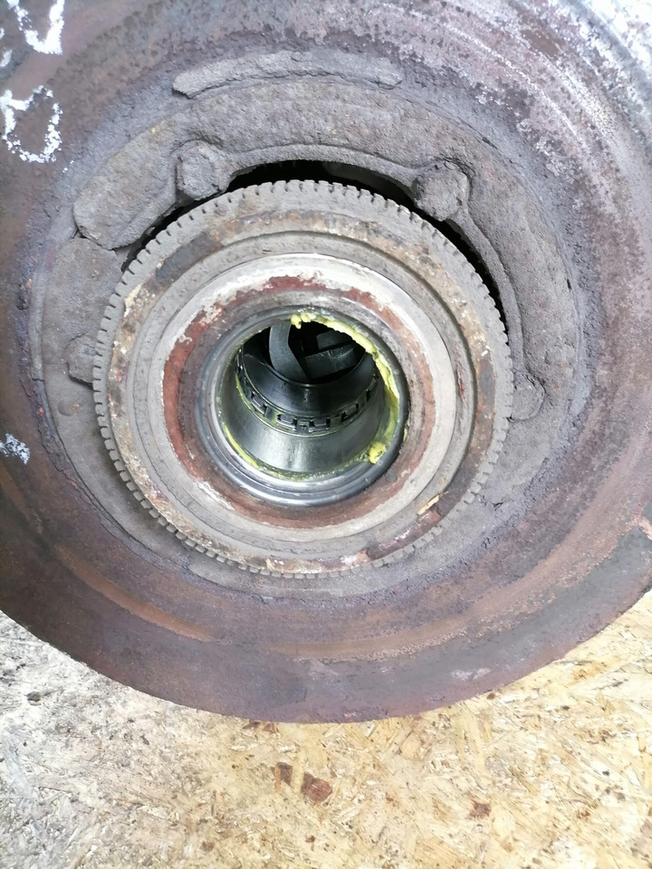 Volvo Volvo abisilla rattarumm 20535237 - Butuc pentru Camion: Foto 3 Volvo Volvo abisilla rattarumm 20535237 - Butuc pentru Camion: Foto 3