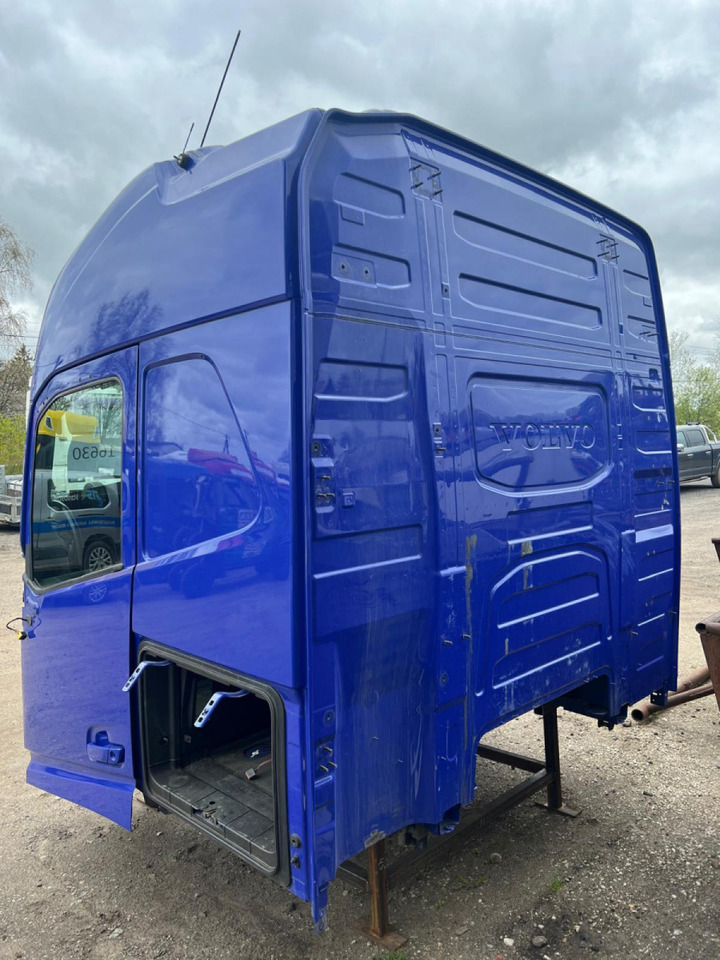 Volvo Volvo cab 85135364 - Cabină și interior pentru Camion: Foto 3 Volvo Volvo cab 85135364 - Cabină și interior pentru Camion: Foto 3