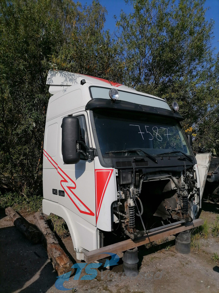 Volvo Volvo kabiin 3091788 - Cabină și interior pentru Camion: Foto 2 Volvo Volvo kabiin 3091788 - Cabină și interior pentru Camion: Foto 2