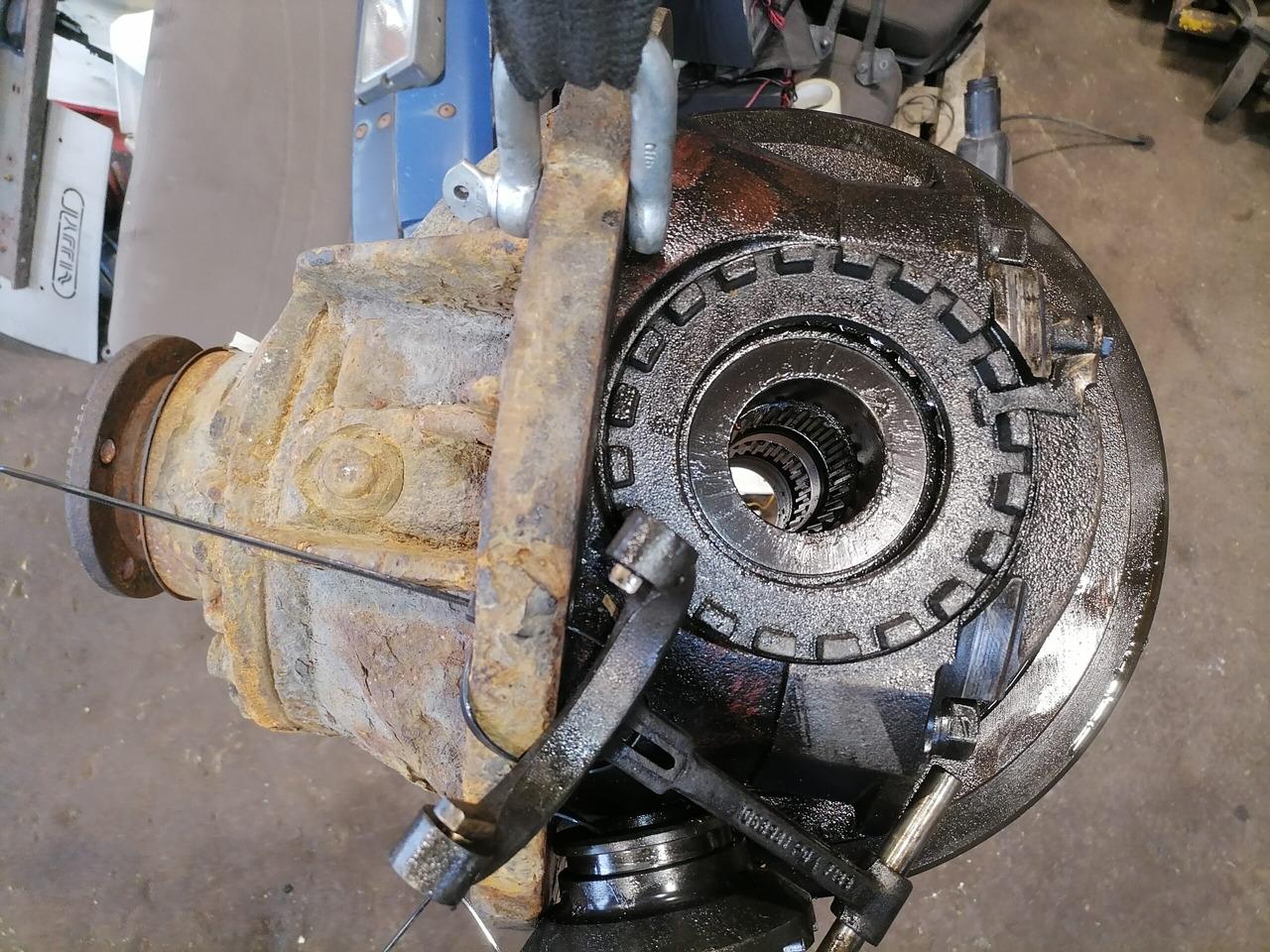 Volvo Volvo reduktor 3,10 RS1356SV/3,10 - Transmisie finală pentru Camion: Foto 4 Volvo Volvo reduktor 3,10 RS1356SV/3,10 - Transmisie finală pentru Camion: Foto 4
