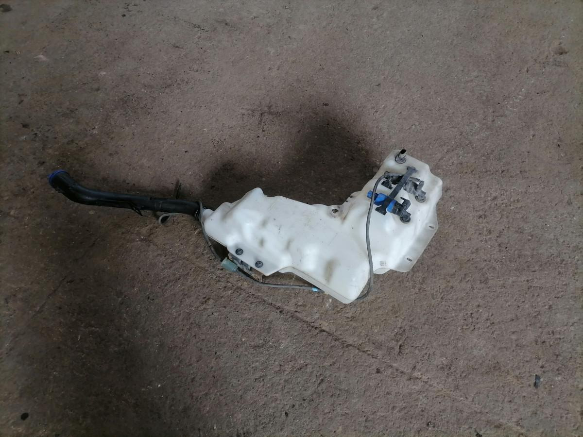 Volvo Windscreen washer fluid tank 84092257 - Ștergător pentru Camion: Foto 2 Volvo Windscreen washer fluid tank 84092257 - Ștergător pentru Camion: Foto 2