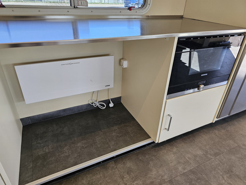 Leasing de Scania P 280 + trailer - 2 X SLIDE OUT / CAMPER / WOHNMOBIL Scania P 280 + trailer - 2 X SLIDE OUT / CAMPER / WOHNMOBIL: Foto 15