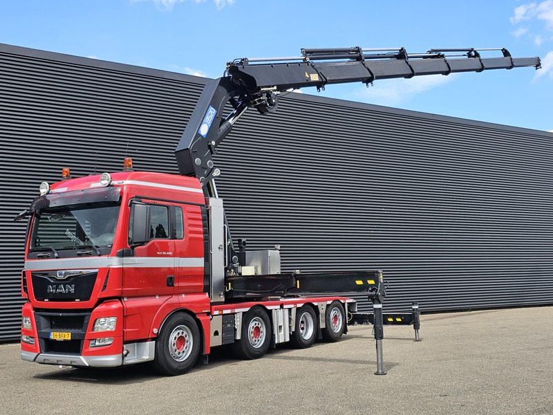 MAN TGX 37.480 8x2-6 / HMF 85 t/m CRANE / KRAN - Cap tractor: Foto 1 MAN TGX 37.480 8x2-6 / HMF 85 t/m CRANE / KRAN - Cap tractor: Foto 1