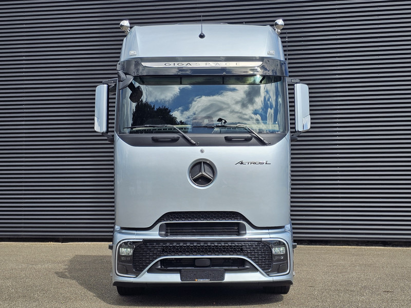 Mercedes-Benz ACTROS 2548 6X2/4 / PTO / GIGASPACE - Cap tractor: Foto 4 Mercedes-Benz ACTROS 2548 6X2/4 / PTO / GIGASPACE - Cap tractor: Foto 4