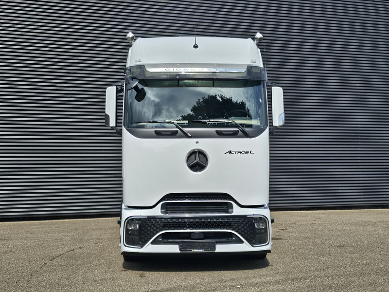 Mercedes-Benz ACTROS 2548 / GIGASPACE / 6X2/4 / !! NEW !! / PTO - Cap tractor: Foto 4 Mercedes-Benz ACTROS 2548 / GIGASPACE / 6X2/4 / !! NEW !! / PTO - Cap tractor: Foto 4