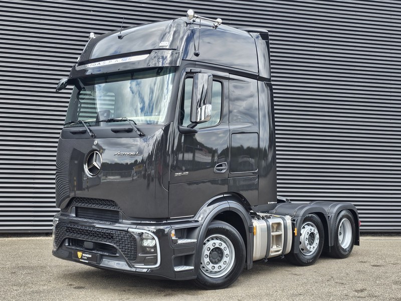 Mercedes-Benz ACTROS 2548 / GIGASPACE / PTO / 6X2/4 / !! NEW !! - Cap tractor: Foto 1 Mercedes-Benz ACTROS 2548 / GIGASPACE / PTO / 6X2/4 / !! NEW !! - Cap tractor: Foto 1