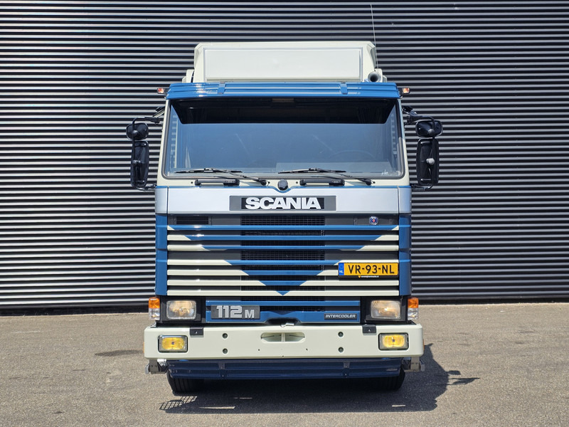 Scania R 112M 4x2 / UNIQUE / TOPCONDITION - Cap tractor: Foto 2 Scania R 112M 4x2 / UNIQUE / TOPCONDITION - Cap tractor: Foto 2
