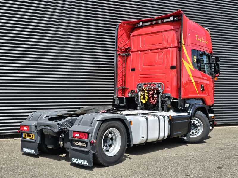 Scania R520 V8 4x2 / RETARDER / 2 TANKS - Cap tractor: Foto 2 Scania R520 V8 4x2 / RETARDER / 2 TANKS - Cap tractor: Foto 2