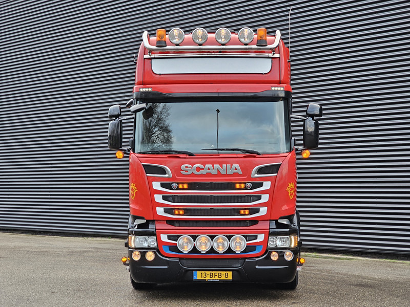Scania R520 V8 4x2 / RETARDER / 2 TANKS - Cap tractor: Foto 4 Scania R520 V8 4x2 / RETARDER / 2 TANKS - Cap tractor: Foto 4