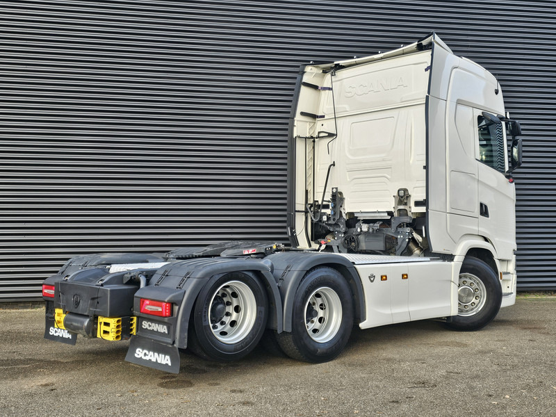 Scania S660 V8 6x2 BOOGIE / RETARDER / FULL AIR - Cap tractor: Foto 5 Scania S660 V8 6x2 BOOGIE / RETARDER / FULL AIR - Cap tractor: Foto 5